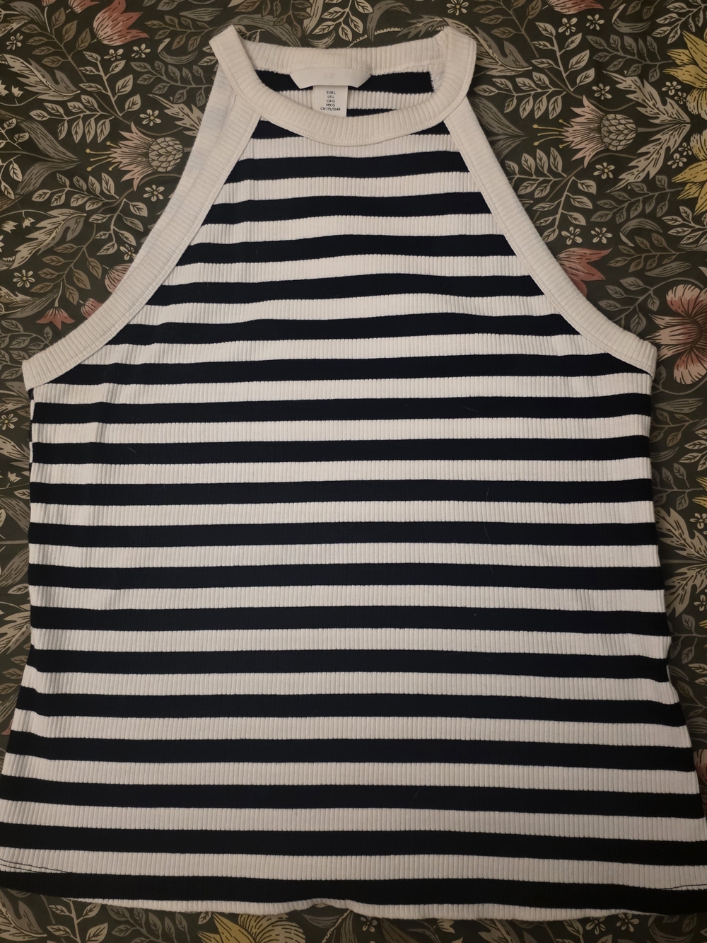 H&M Black and White Striped Ribbed Crewneck Tank